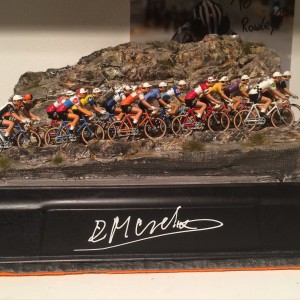 Miniatures cyclistes peintes et mises en scène par rowley H.